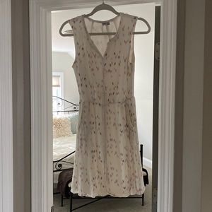 Sleeveless dress with pockets!